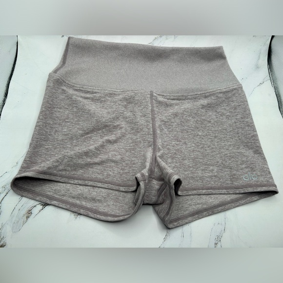 Alo Shorts Grey Brown M - Picture 2 of 8